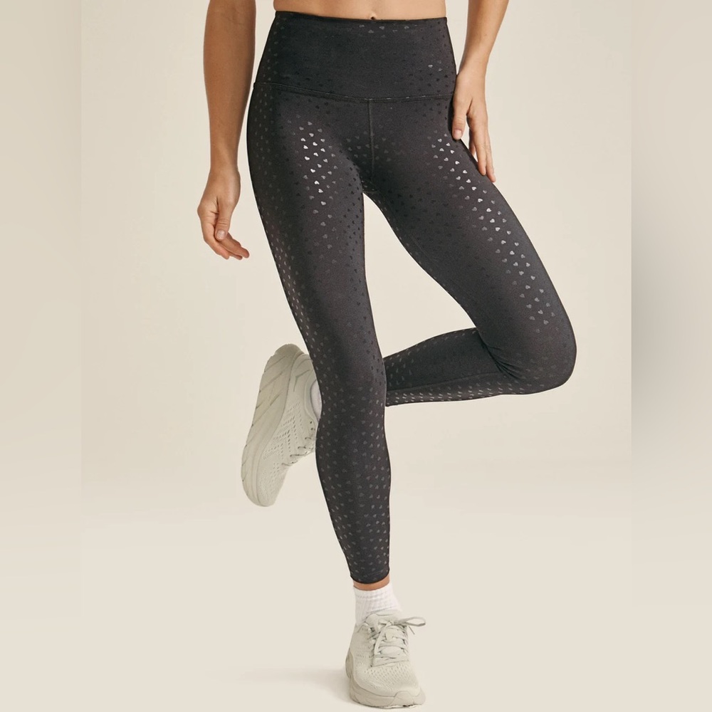 Beyond Yoga Hearts PowerShine High Waisted Midi Legging XS
